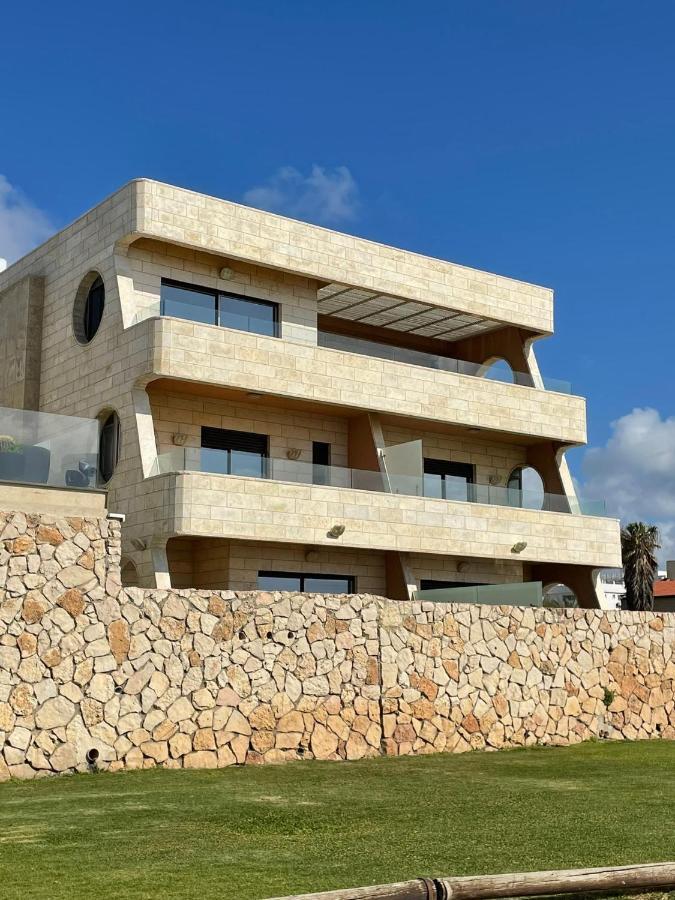 Sycamore On The Beach Nahariya Exterior foto